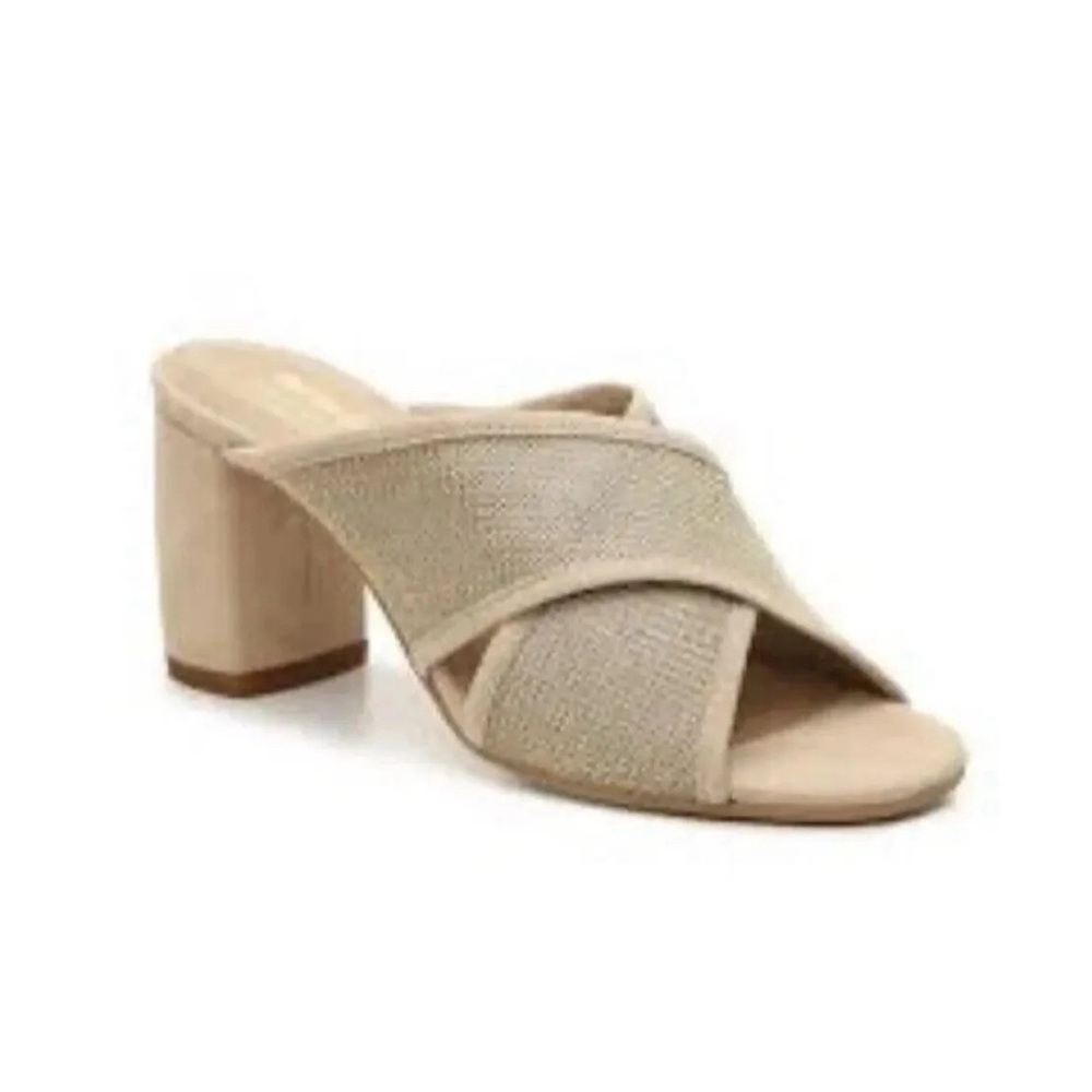 Coach And Four Gold Mesh Block Heel Slip On Sandal Women’s Size 7